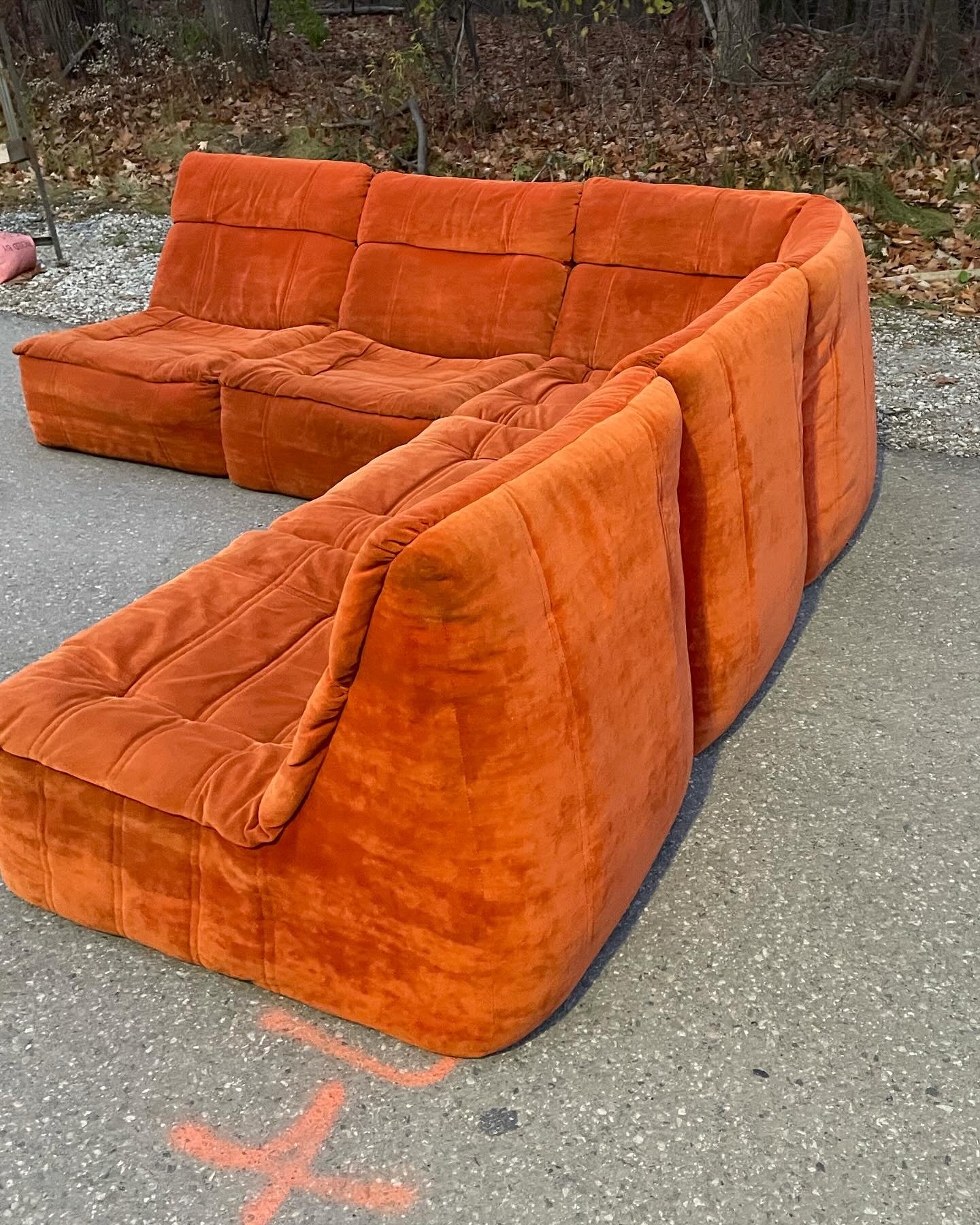 RS Associates Modular Sectional Sofa LP