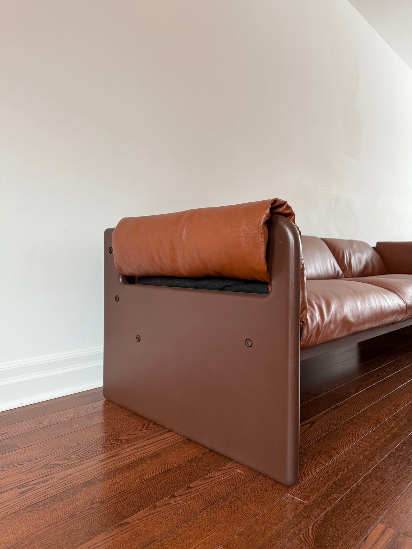 Renaissance Easy Sofa by Muller & Stewart, 1970s