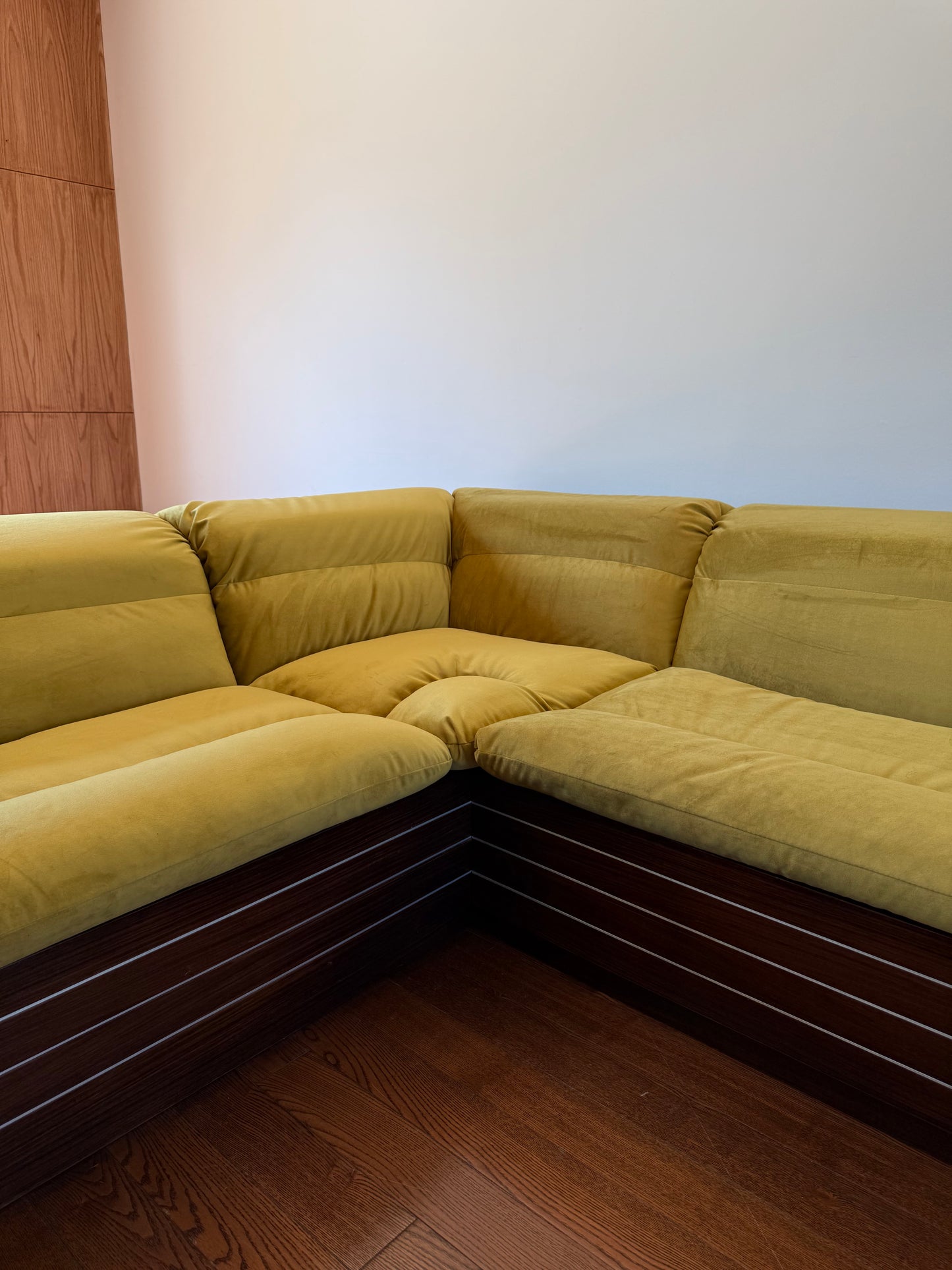 Corner Casement Sofa by Giovanni Offredi for Saporiti