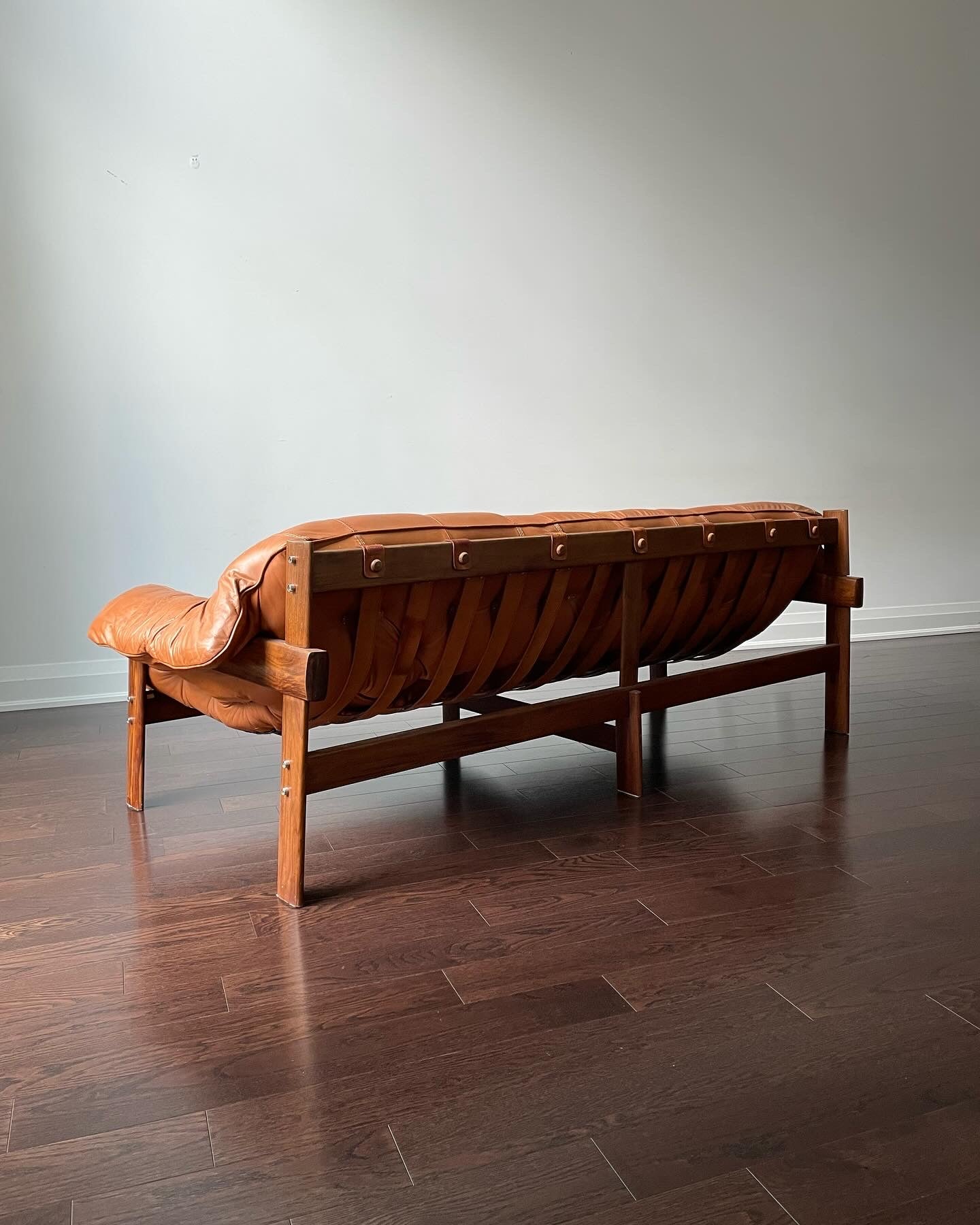 Percival Lafer MP-41 Sofa