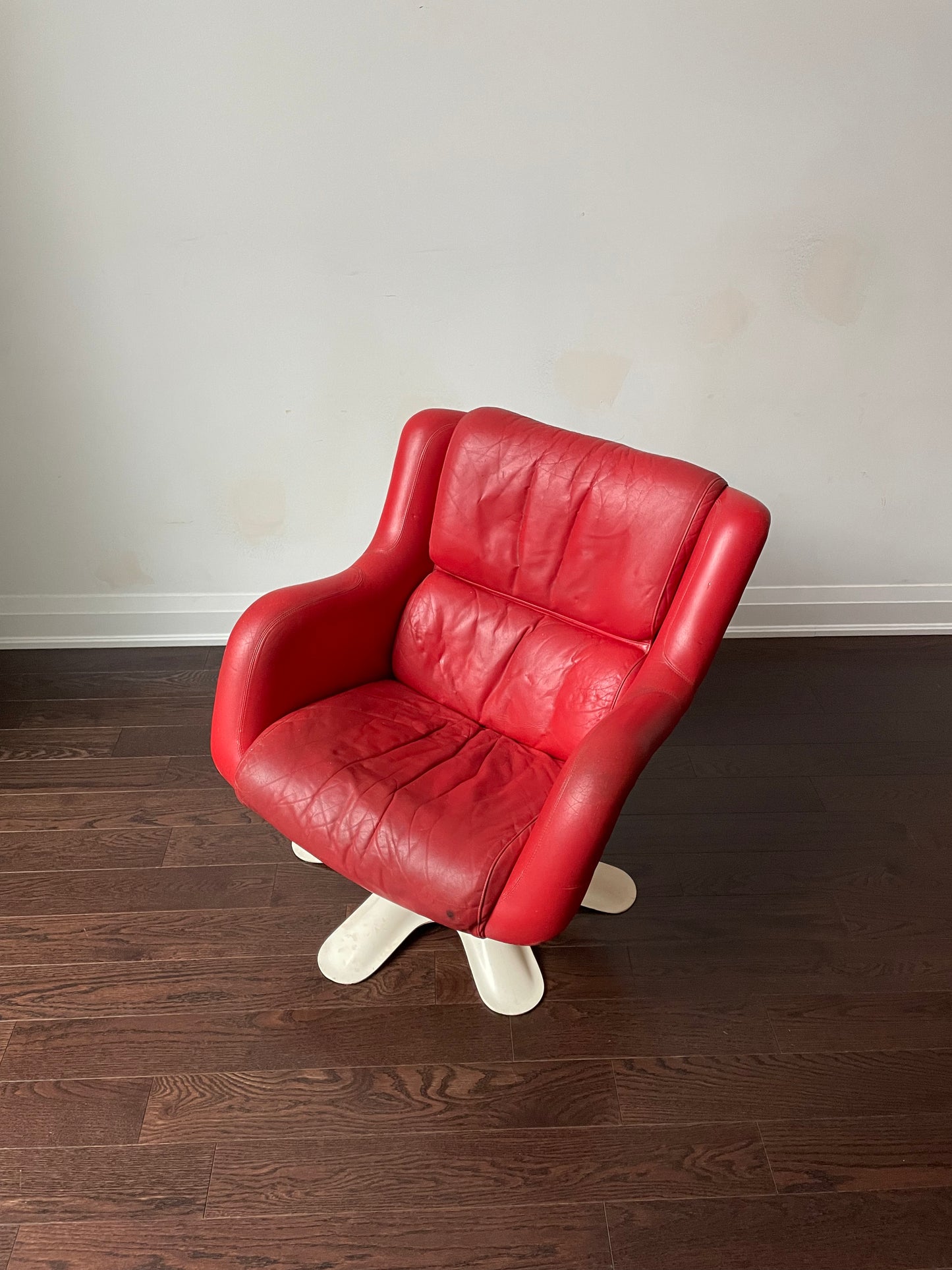 Karuselli Lounge Chair for Haimi