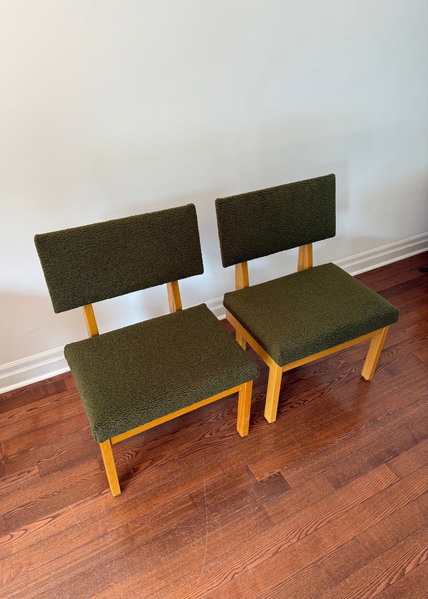 2 x Krug Oak Oversized Dining or Occasional Chairs, 1980