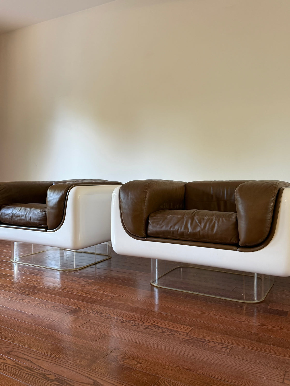 Floating Armchairs by William Andrus for Steelcase, 1970s