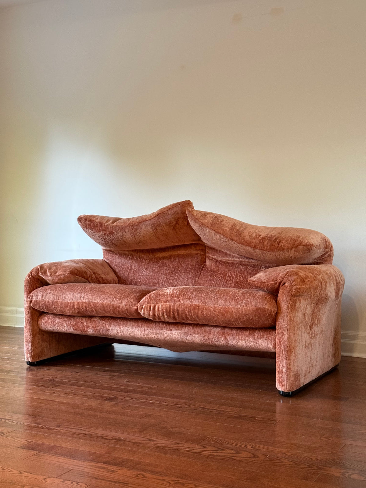 Cassina Maralunga Loveseat, 1970s