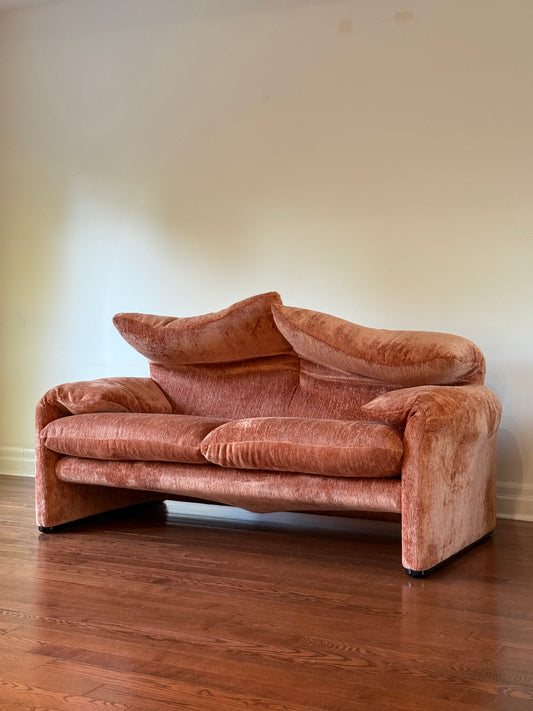 Cassina Maralunga Loveseat, 1970s