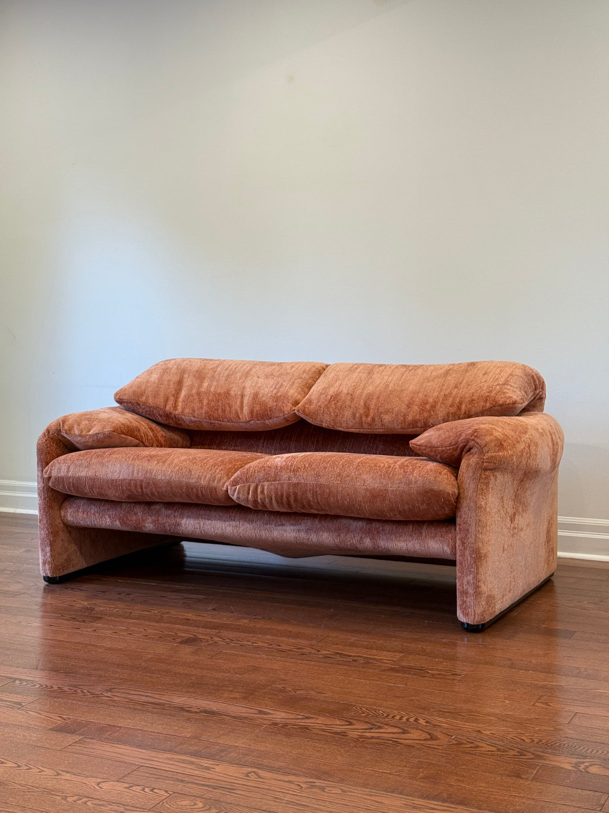 Cassina Maralunga Loveseat, 1970s