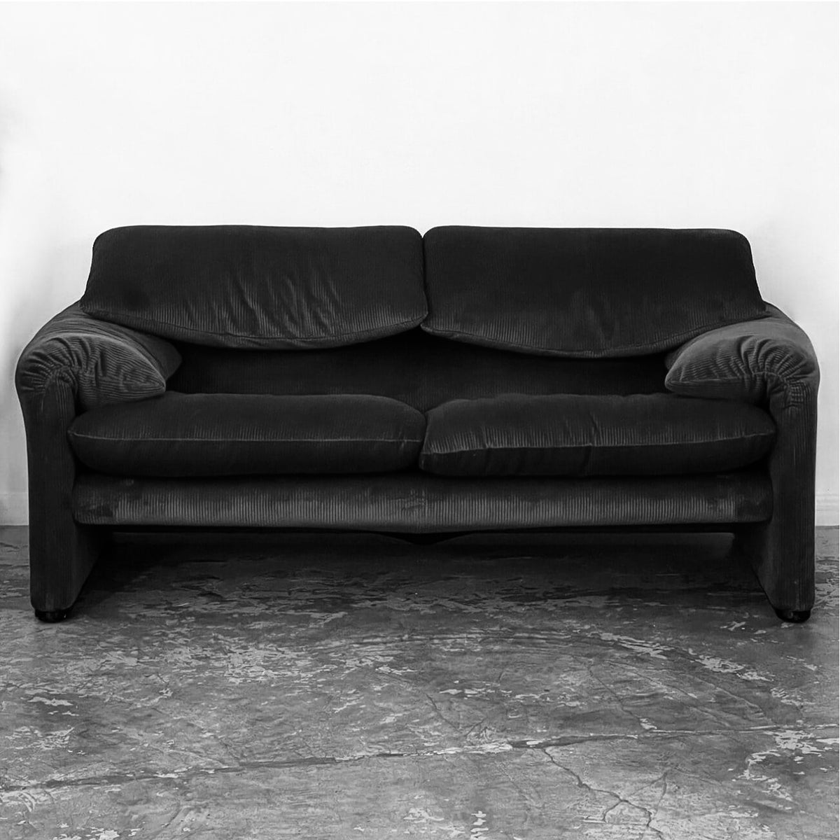2 x Cassina Maralunga Loveseats, 1970s [Available for Restoration]