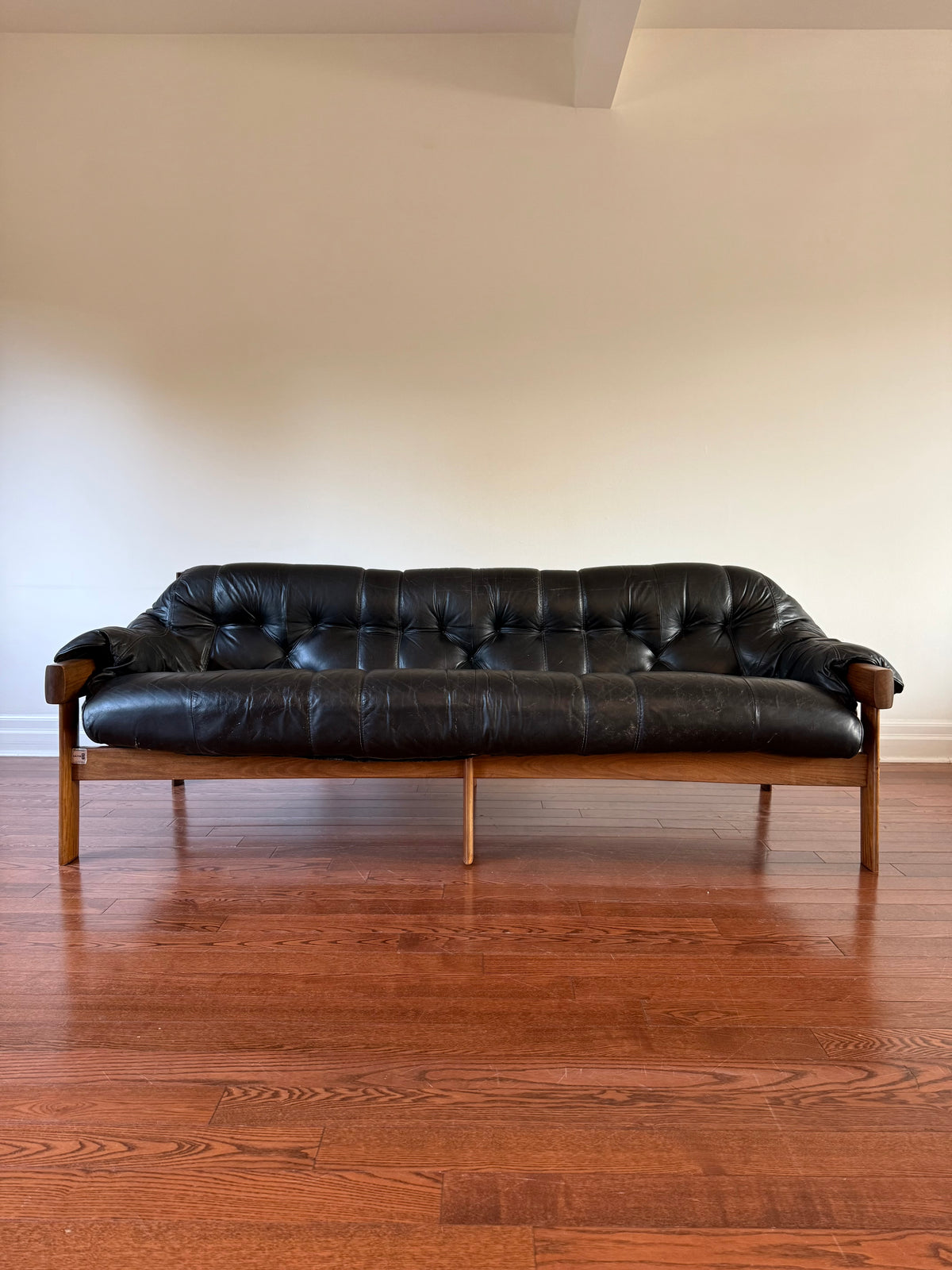 Percival Lafer MP-41 Sofa