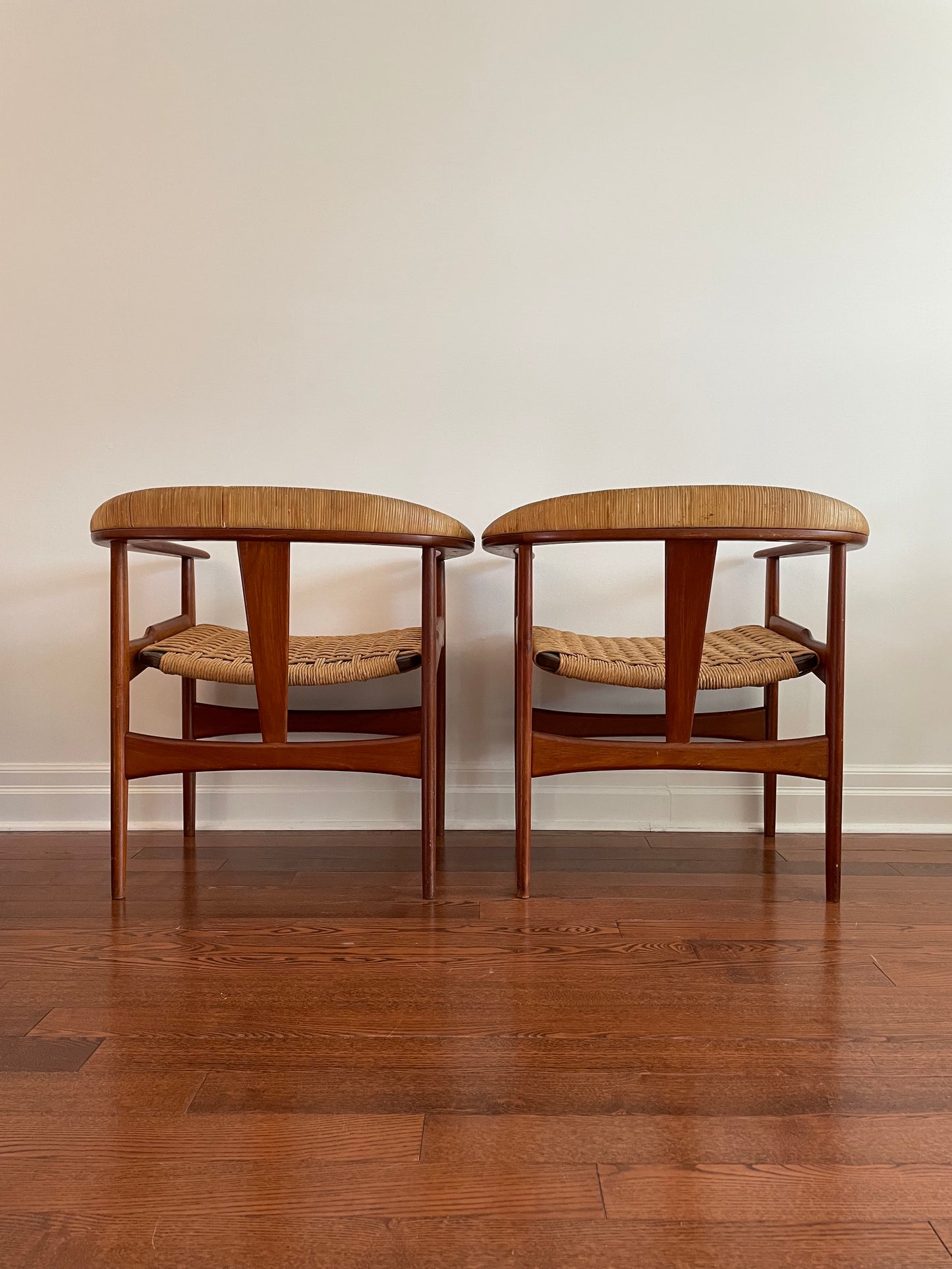 Arne Hovmand-Olsen Model 171 Chairs