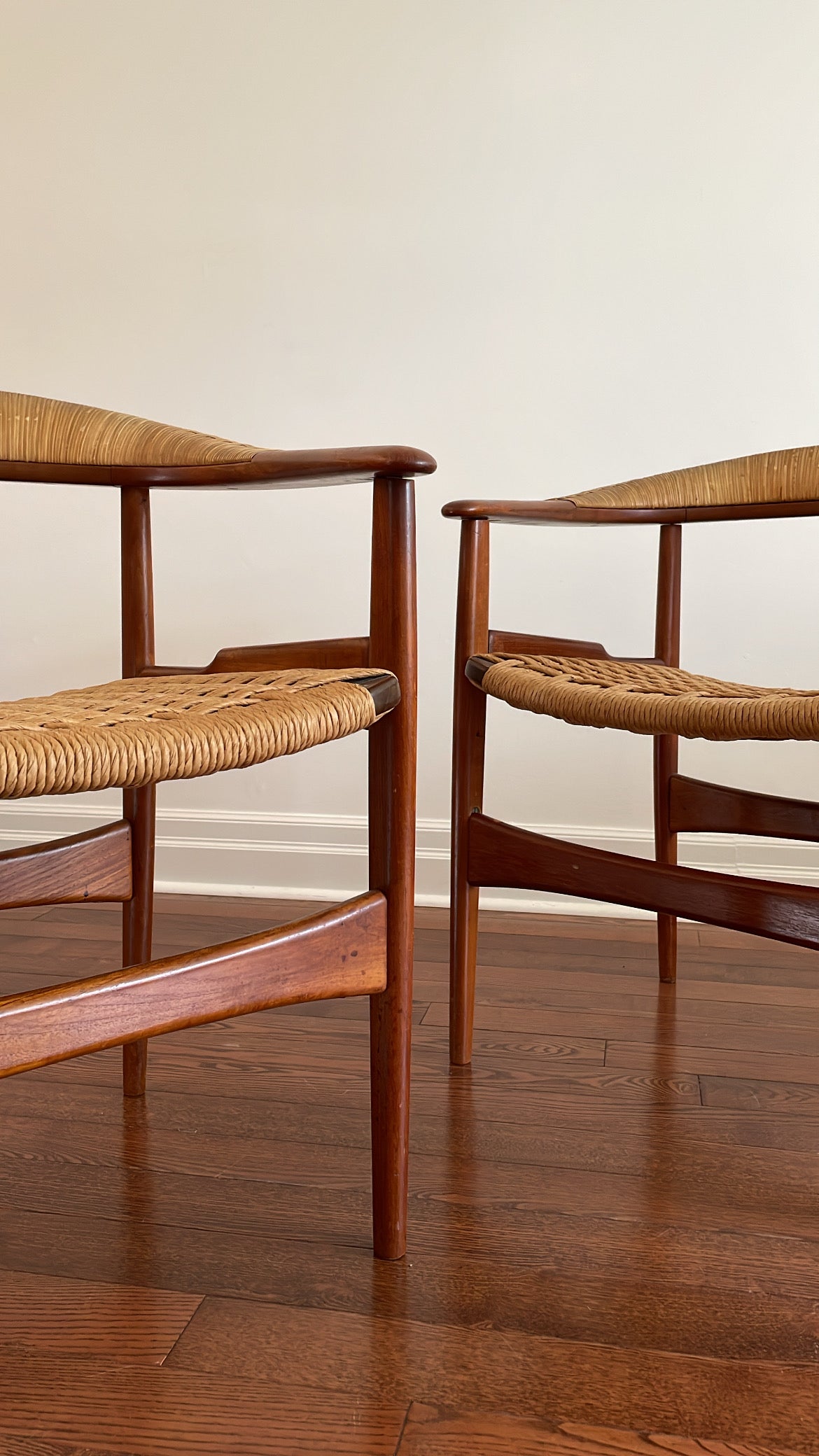 Arne Hovmand-Olsen Model 171 Chairs