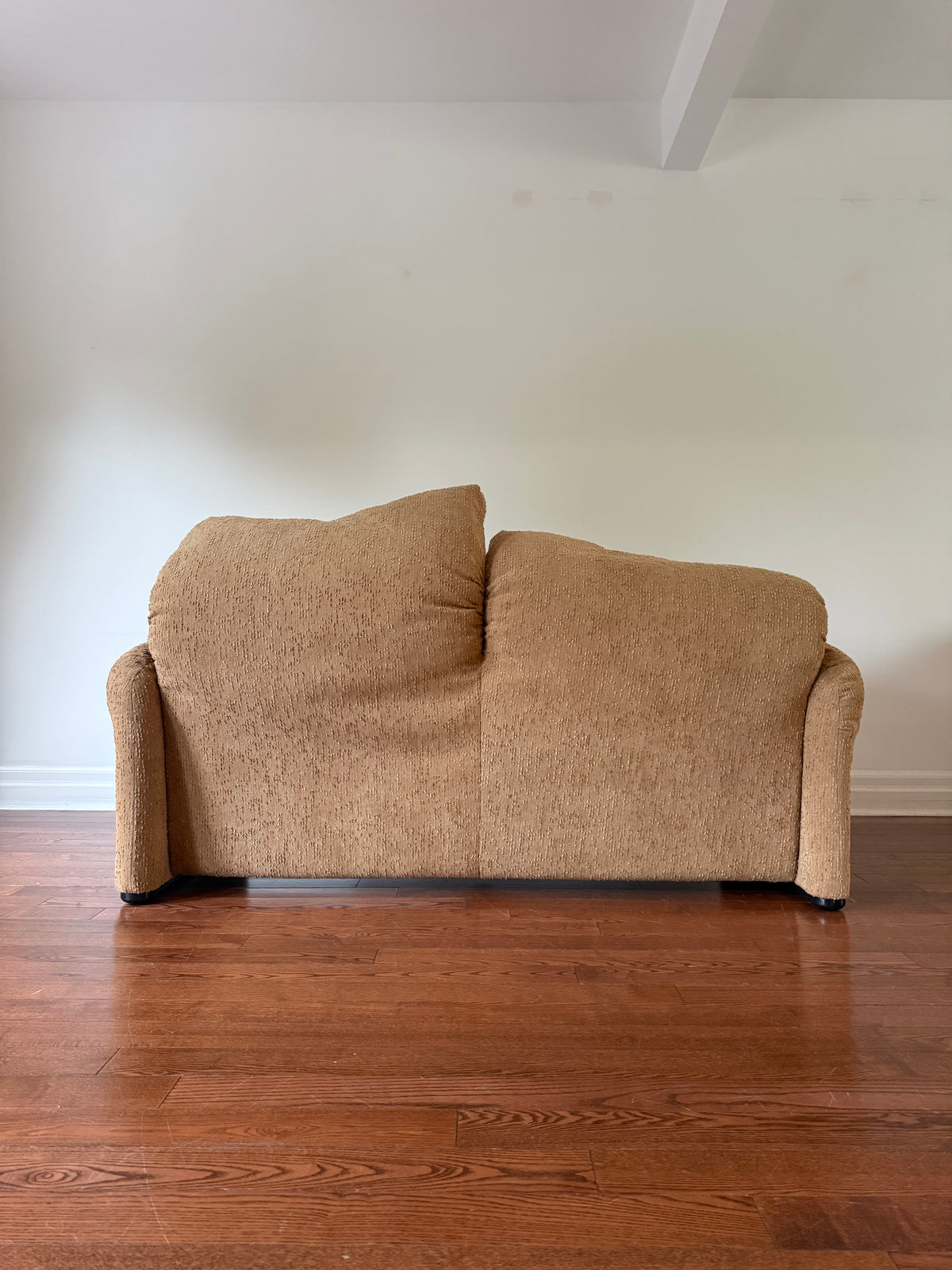 Cassina Maralunga Loveseat, 1970s