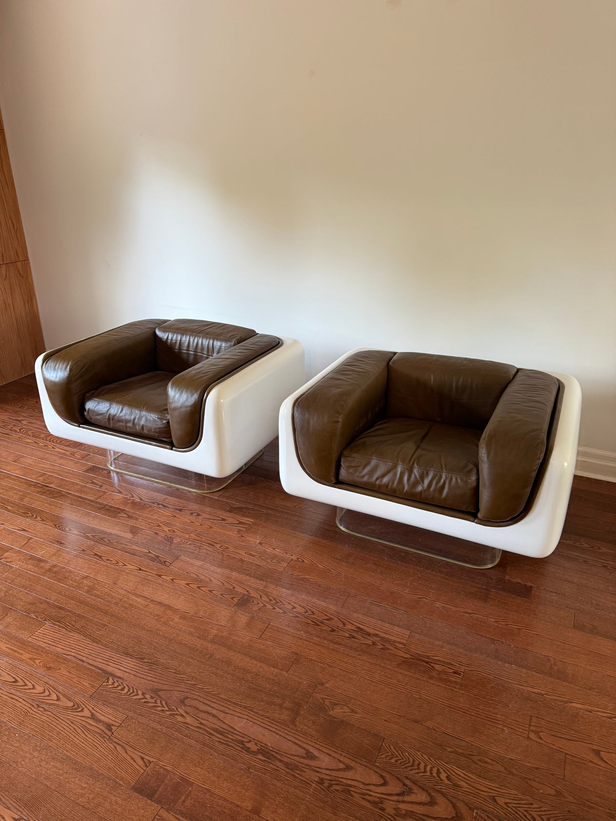 Floating Armchairs by William Andrus for Steelcase, 1970s