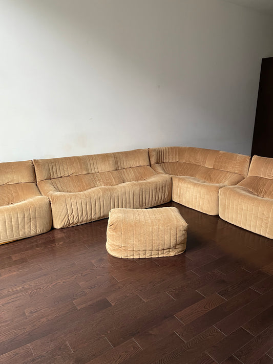 Arconas Aralia Loveseat and-or Lounge Chair