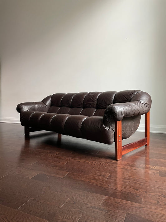 Moveis Corazza Channel Tufted Leather Sofa